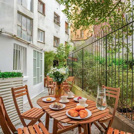 Lavie Maison Terrace And Ac Lägenhet *