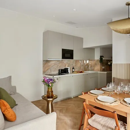 Lavie Maison Terrace And Ac Paris